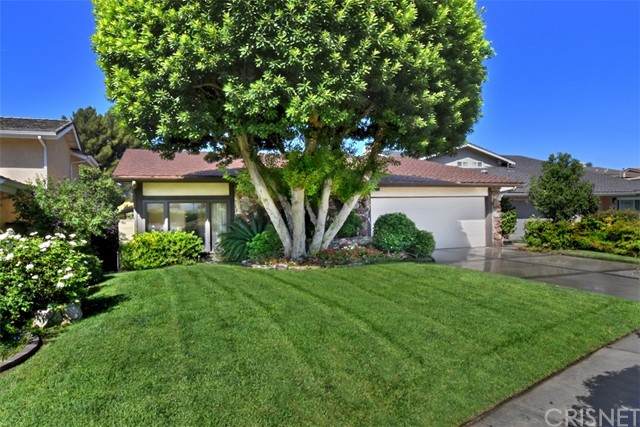5507 Alcove Avenue - Photo 1
