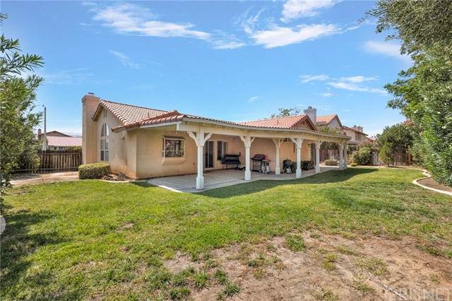 2001 Willowbrook Avenue - Photo 1