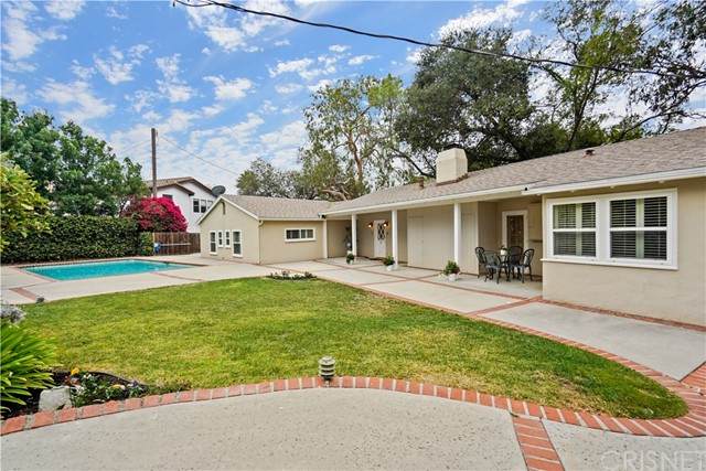 4711 Tyrone Avenue - Photo 1