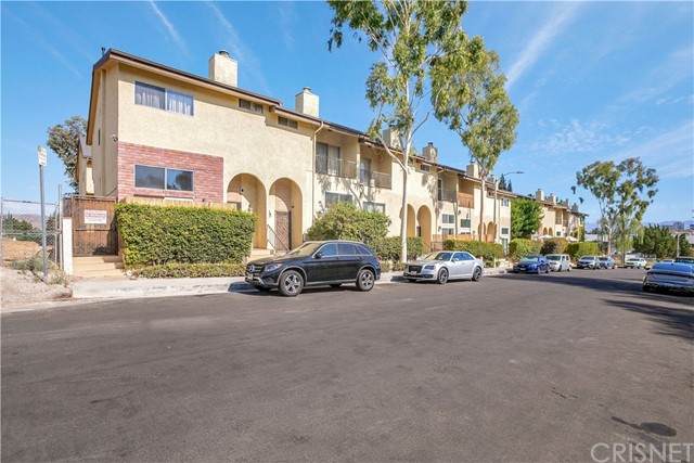 23025 Del Valle Street - Photo 1