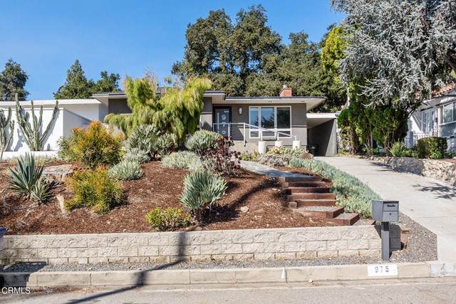 975 Concha Street - Photo 1