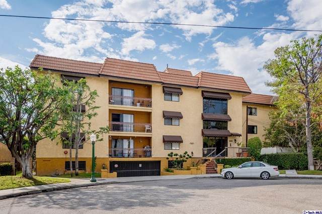 645 Balboa Avenue - Photo 1