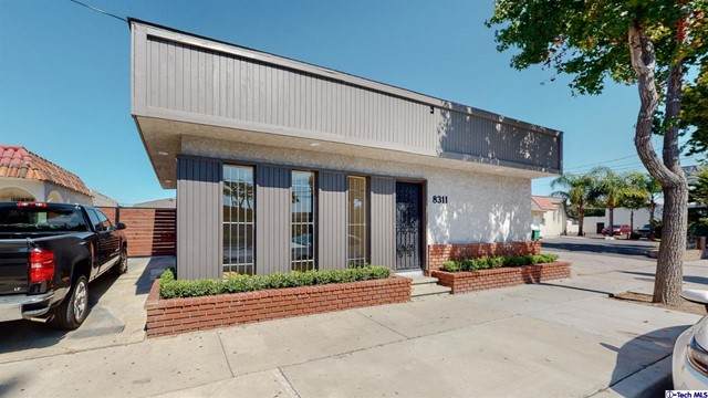 8311 Rosecrans - Photo 1