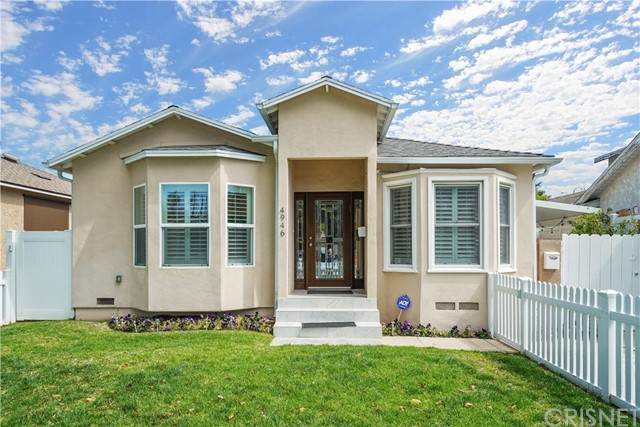 4946 Newcastle Avenue - Photo 1