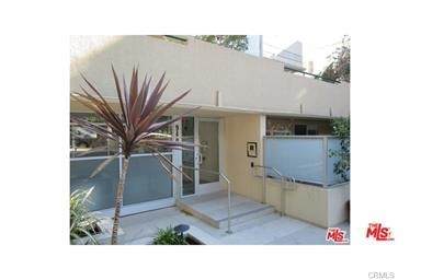 939 Palm Avenue - Photo 1