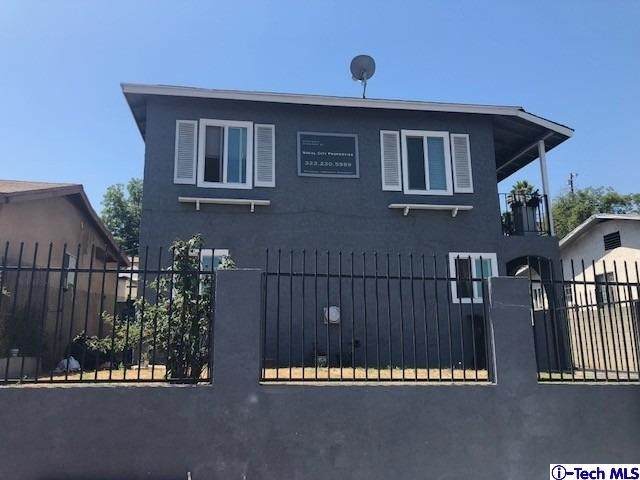 2770 Marengo - Photo 1