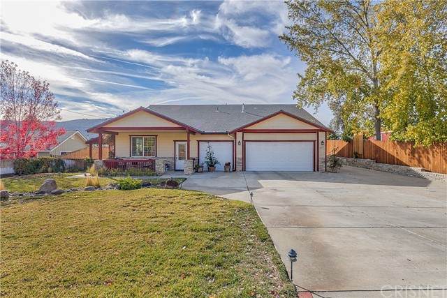 1013 Eagle Lane - Photo 1