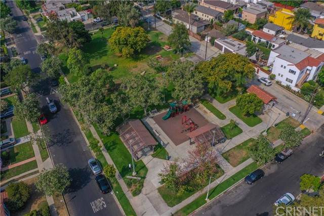 2865 Shenandoah Street - Photo 1