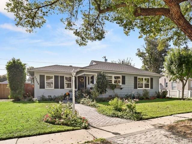 17208 Keswick Street - Photo 1
