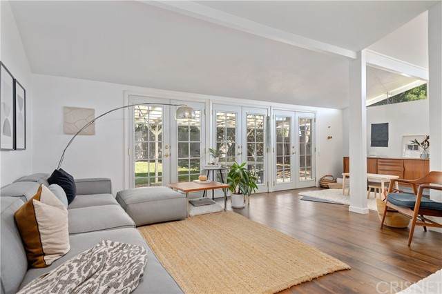19919 Londelius Street - Photo 1