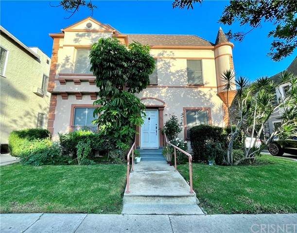 350 Curson Avenue - Photo 1
