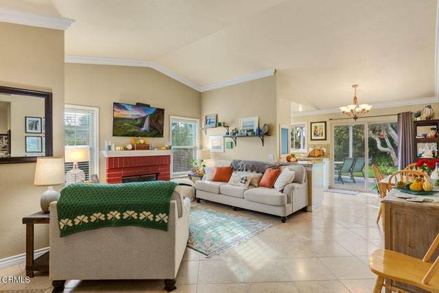 279 Calle Amorosa - Photo 1