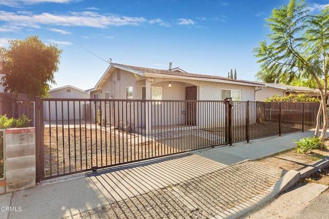 854 4th Street - Photo 1