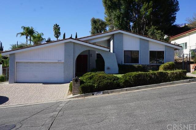 12571 Henzie Place - Photo 1