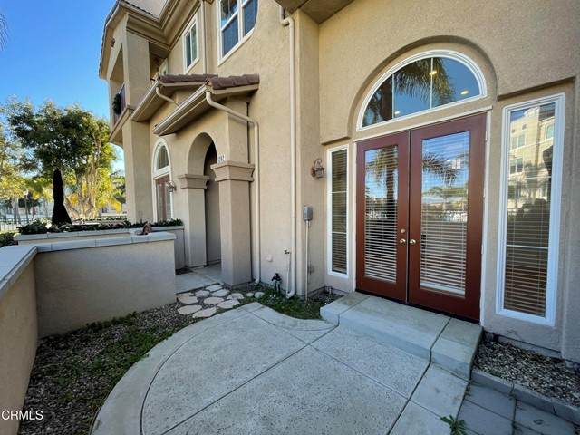 1202 Bayside Circle - Photo 1