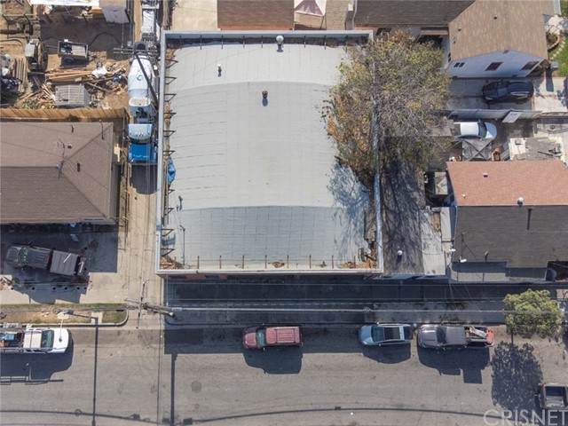 1028 21st Street - Photo 1