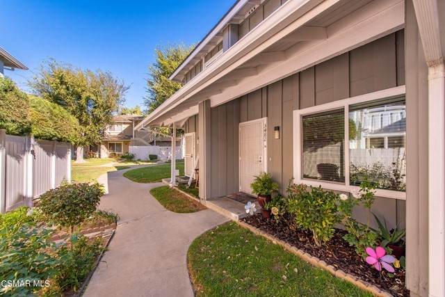 3482 Highwood Court - Photo 1
