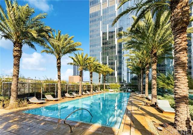 877 Francisco Street - Photo 1