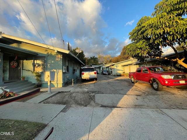 285 Woodbury Road - Photo 1
