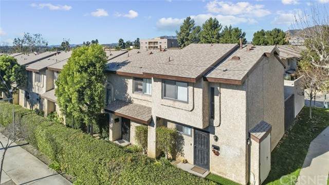 13701 Hubbard Street - Photo 1