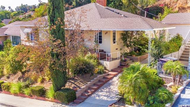 107 Kenneth Road - Photo 1