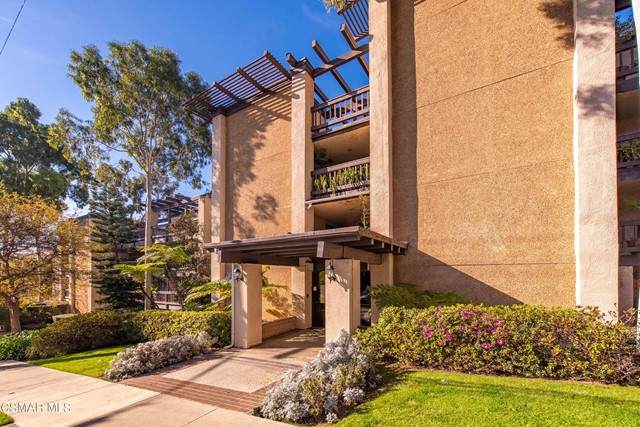 1923 Molino Avenue - Photo 1