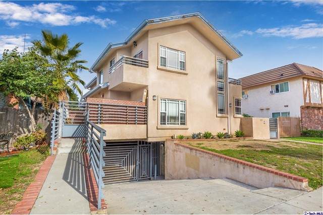 125 Maple Street - Photo 1