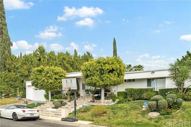 15947 High Knoll Road - Photo 1