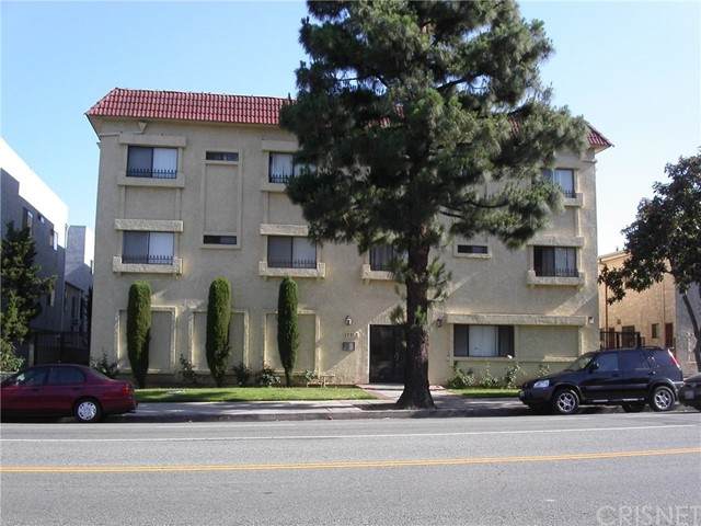 17312 Chatsworth Street - Photo 1