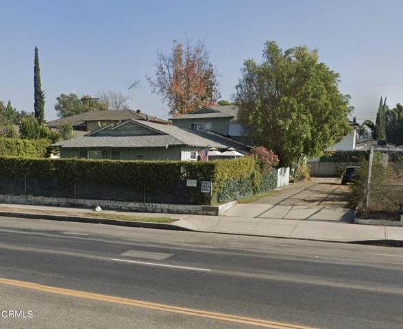 6562 Woodman Avenue - Photo 1