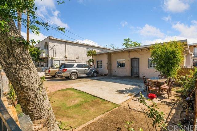 6828 Morella Avenue - Photo 1