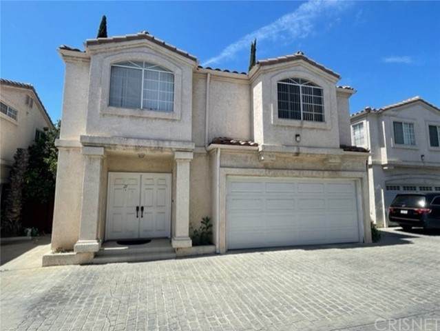 18319 Hart Street - Photo 1