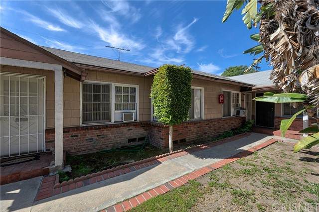 5619 Willowcrest Avenue - Photo 1