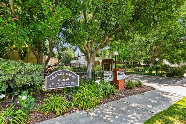 564 Orange Grove Boulevard - Photo 1