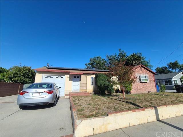 7822 Tampa Avenue - Photo 1