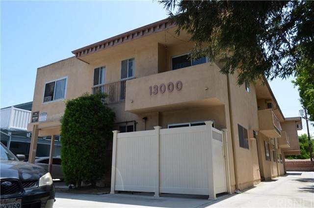 13000 Moorpark Street - Photo 1