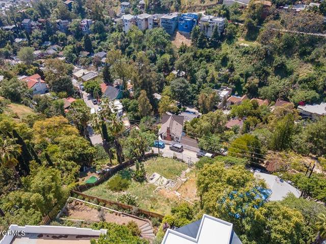 364 Crane Boulevard - Photo 1