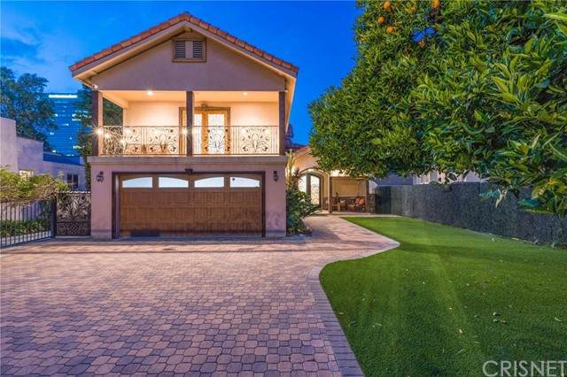 15201 Greenleaf Street - Photo 1