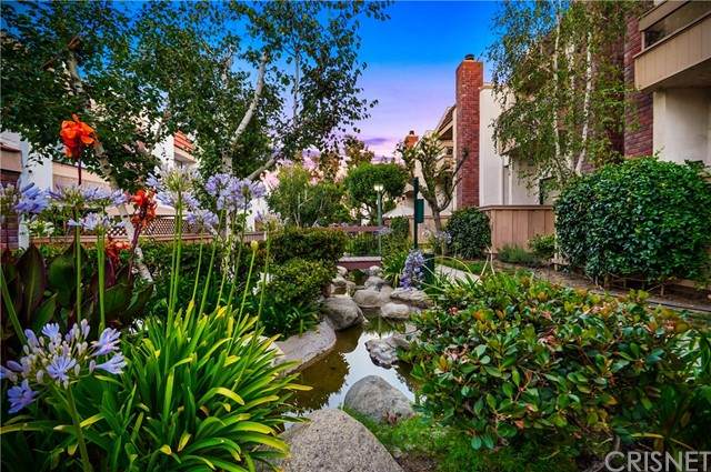 17166 Burbank Boulevard - Photo 1