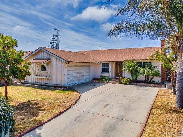 230 Yucca Street - Photo 1