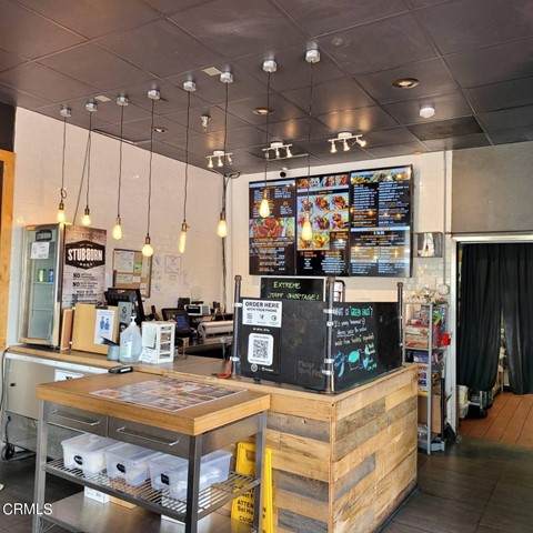 19000 Pioneer Boulevard - Photo 1