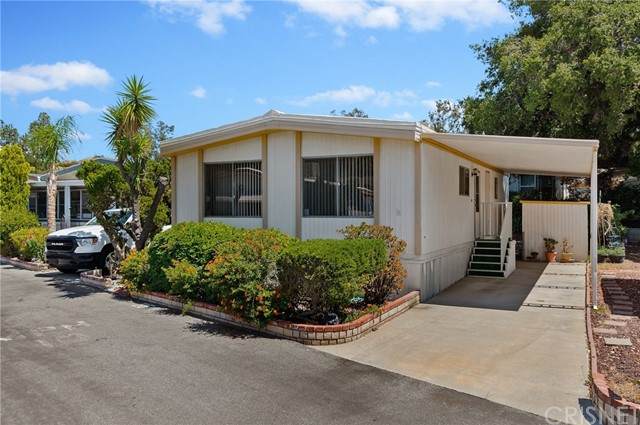 11401 Topanga Canyon Boulevard - Photo 1