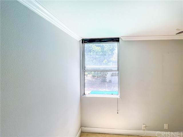 18620 Hatteras Street - Photo 1