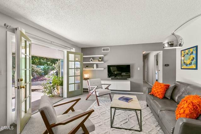 1010 Ayers Avenue - Photo 1
