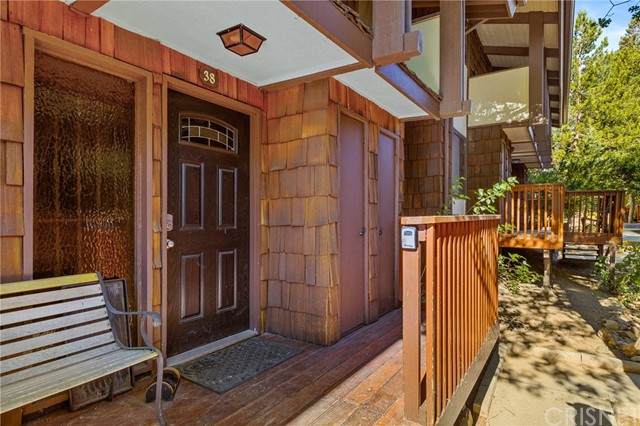 861 Thrush Drive - Photo 1