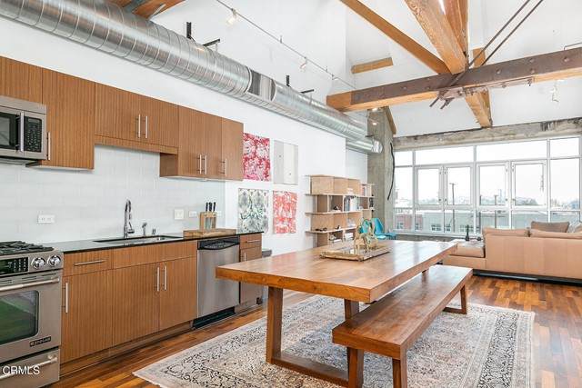 530 Hewitt Street - Photo 1