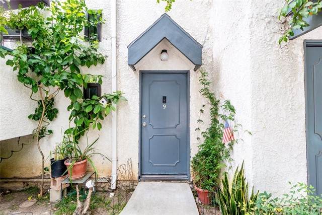 9540 Sepulveda Boulevard - Photo 1