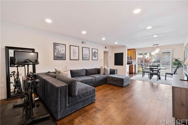 12801 Moorpark St. Street - Photo 1