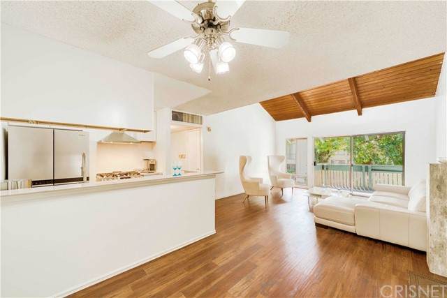8601 International Avenue - Photo 1
