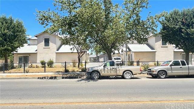 1626 7th Street - Photo 1